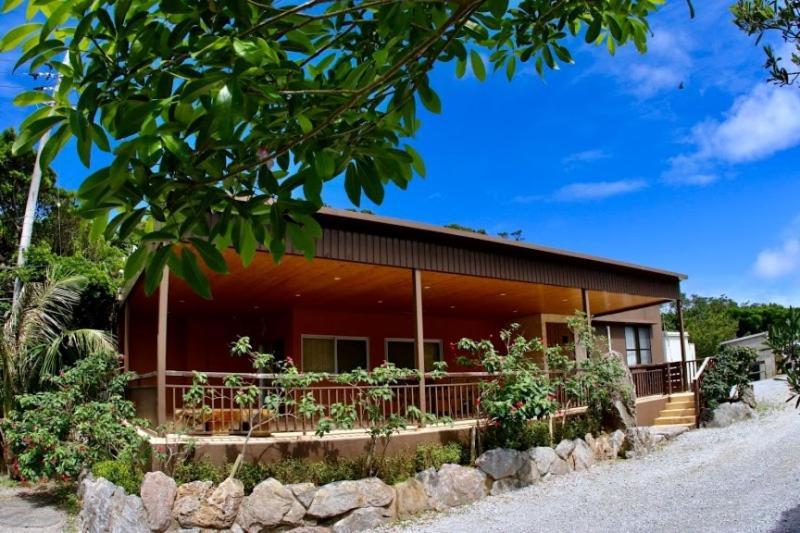 Tabinoteitaku Karstvilla Motobu Exterior foto